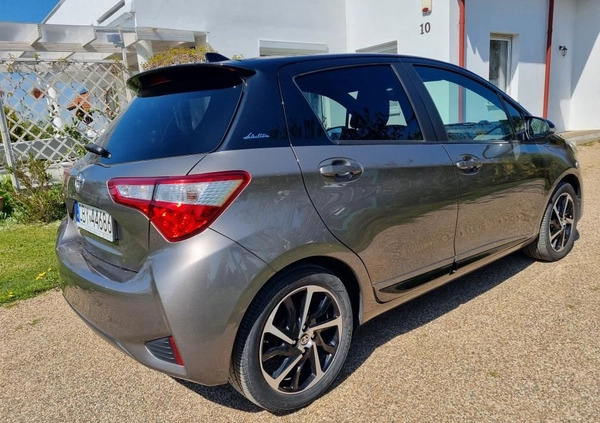 Toyota Yaris cena 66900 przebieg: 46000, rok produkcji 2019 z Gdańsk małe 79